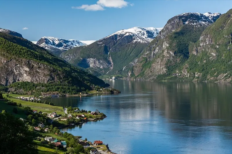 From Aurland. The picture does not show the market itself.