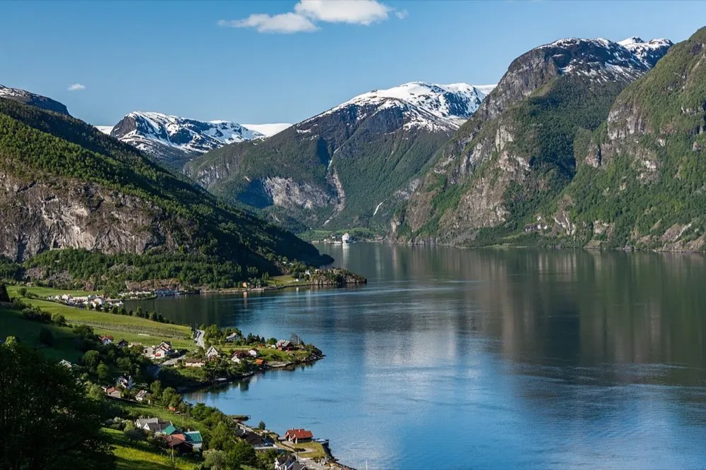 From Aurland. The picture does not show the market itself.