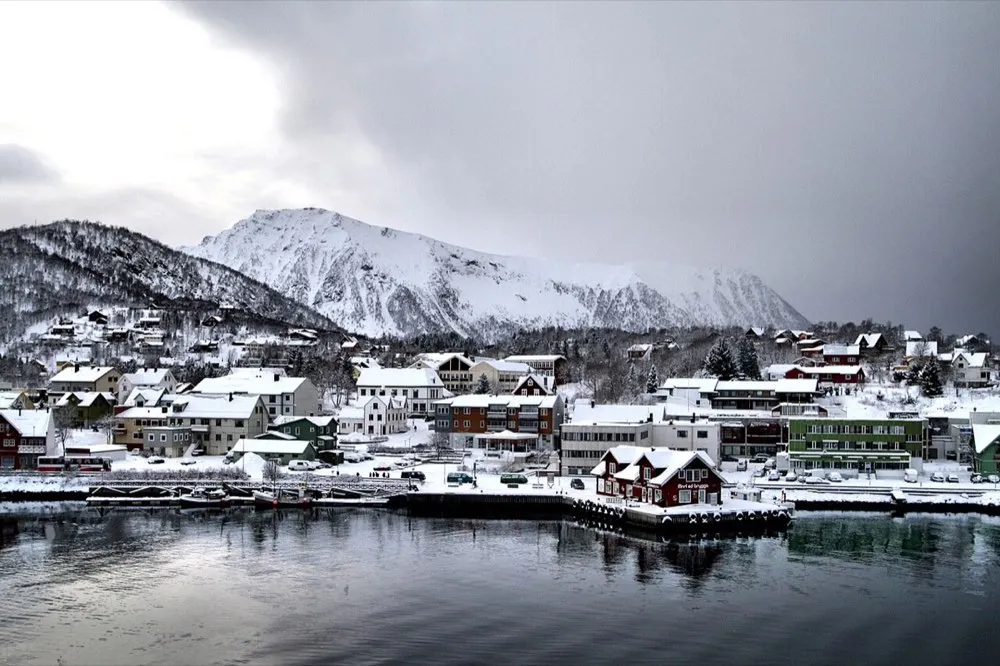 From Hadsel. The picture does not show the market itself.