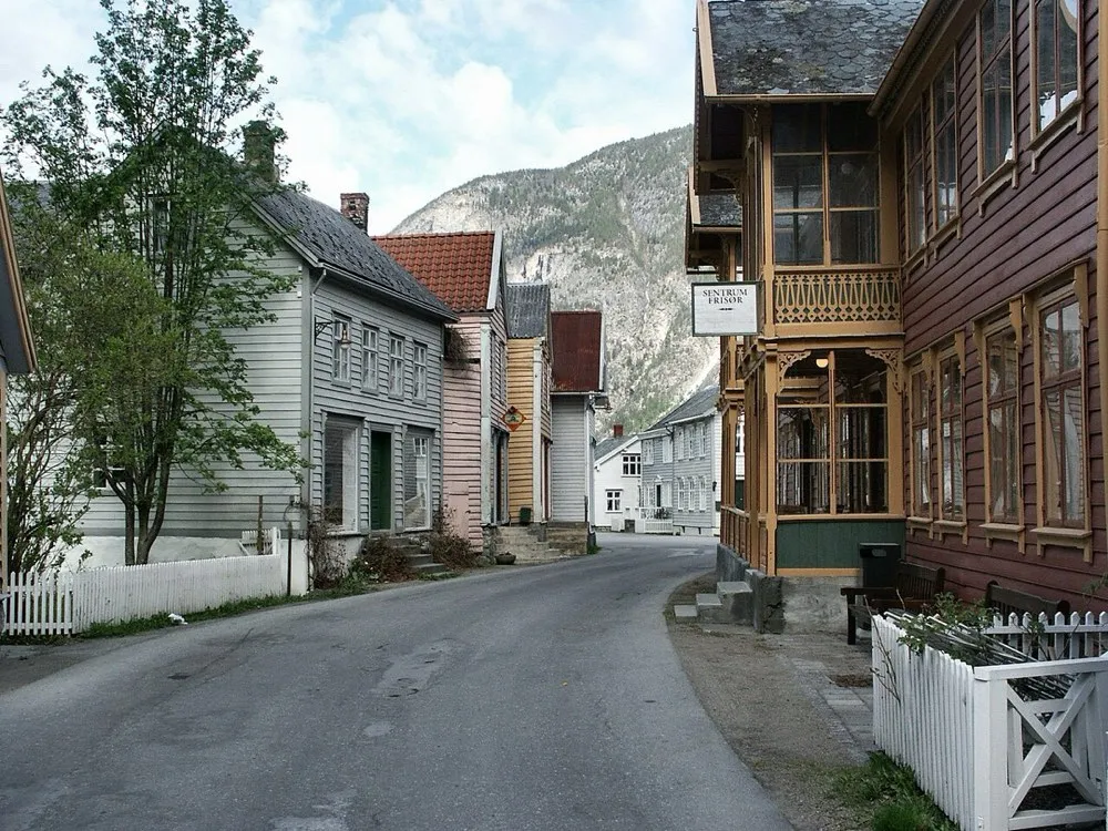 From Lærdal. The picture does not show the market itself.