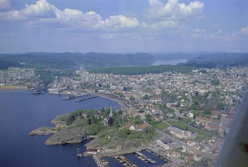 From Larvik. The picture does not show the market itself.