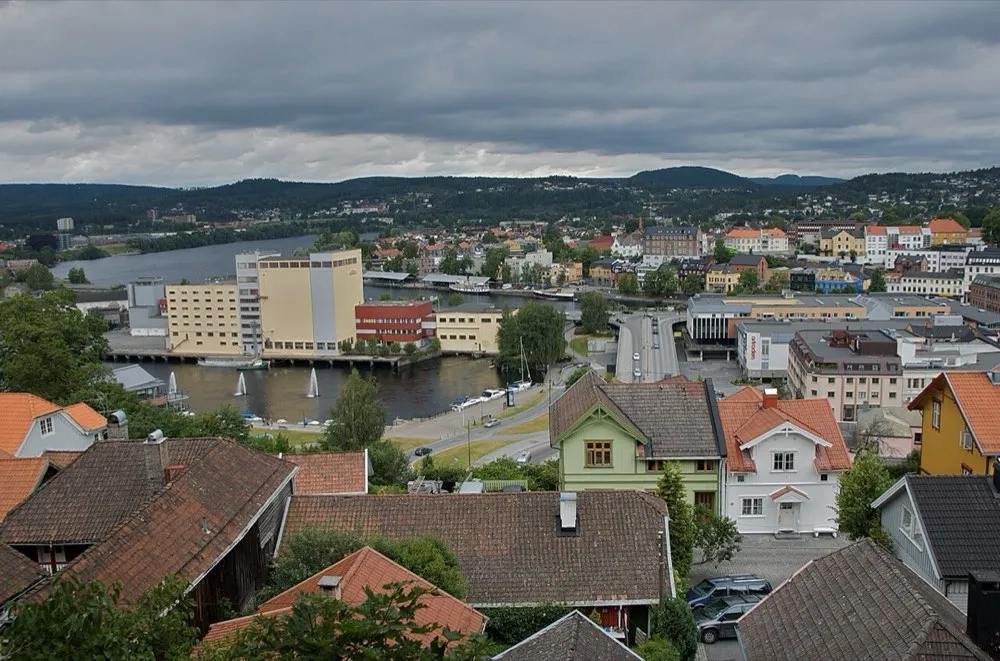 From Skien. The picture does not show the market itself.