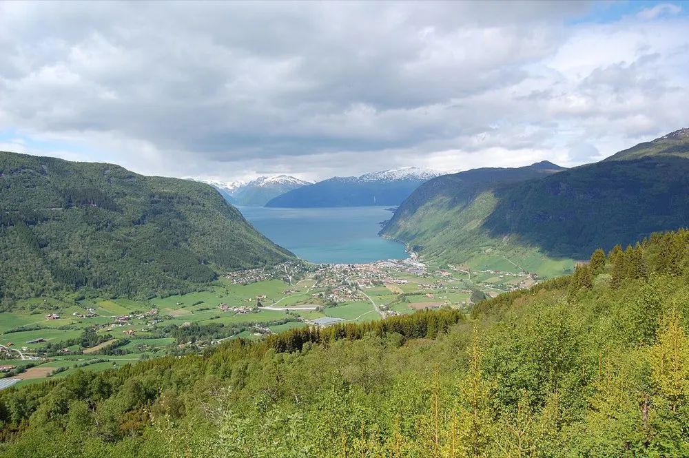 From Vik. The picture does not show the market itself.