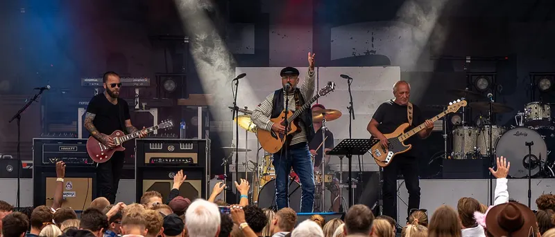 A concert during the shellfish festival.